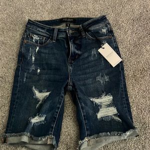 Judy Blue Bermuda shorts